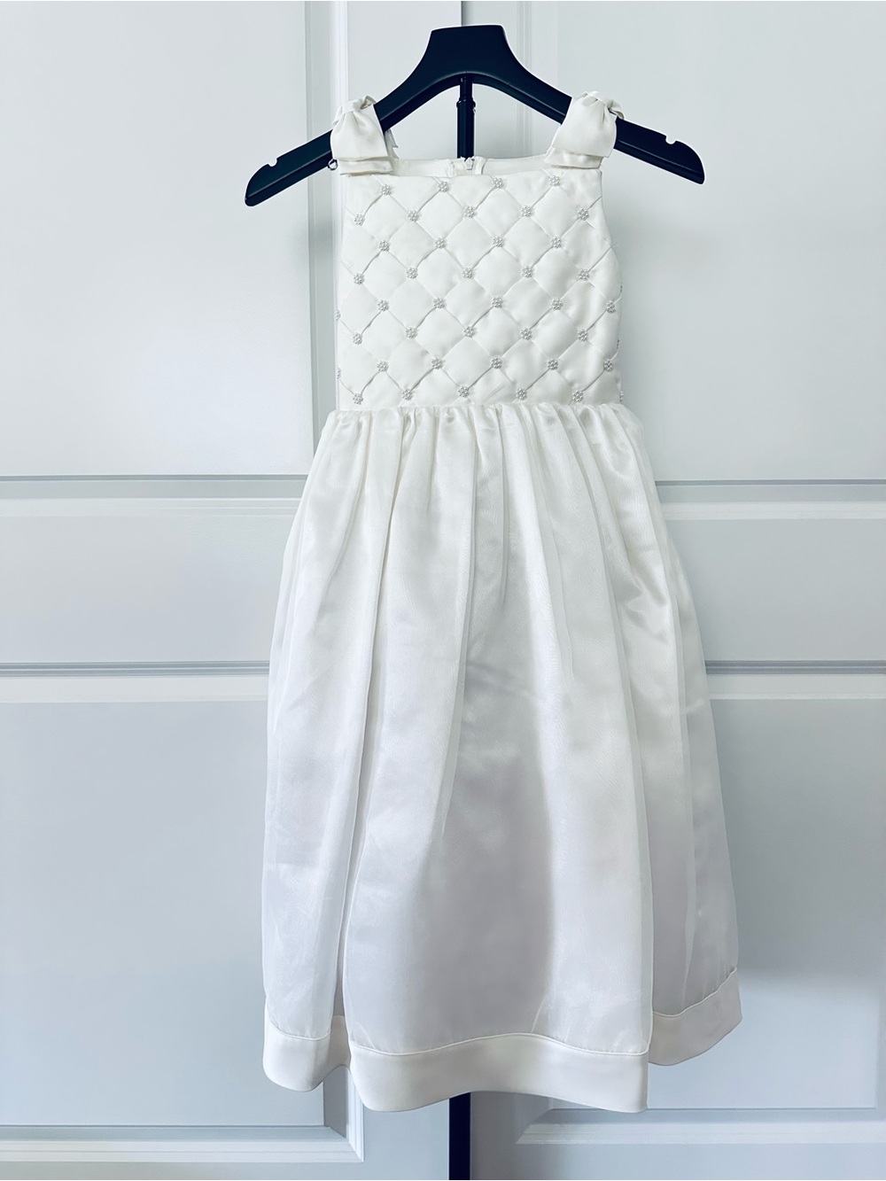 Girls Beige Quilted Bodice Satin Dress Size 7
